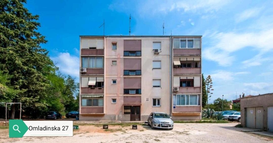 Apartments Mary & Free Parking Ровинь Экстерьер фото